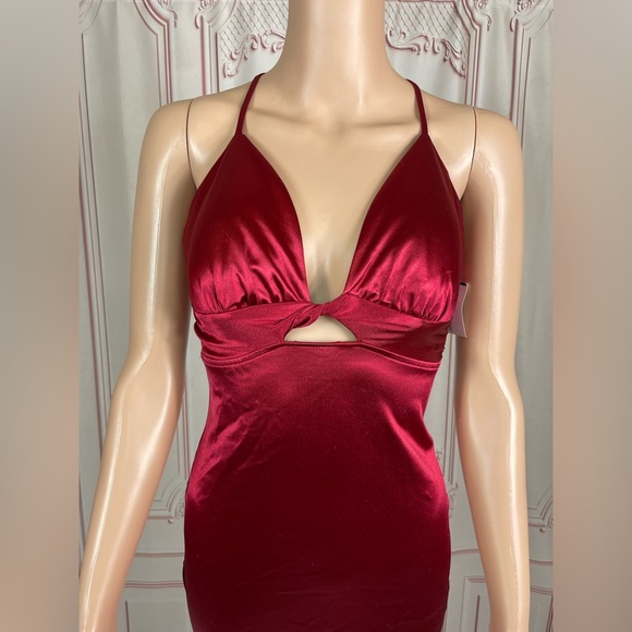 CITY STUDIO Womens Red Twist Front Crisscross Straps Zippere Short Dress XS - Picture 6 of 16